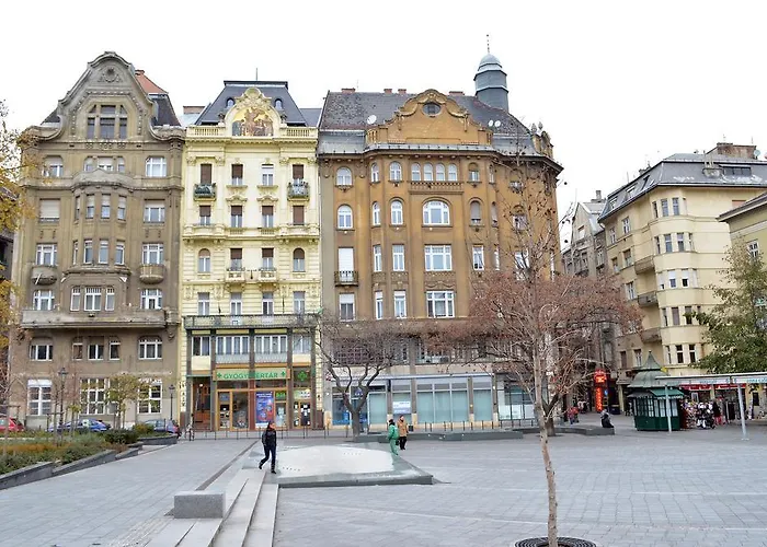 Apartment Market Vamhaz Koerut
