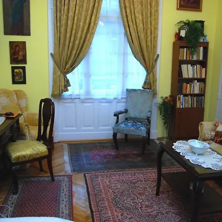 Apartment Market Vamhaz Koerut